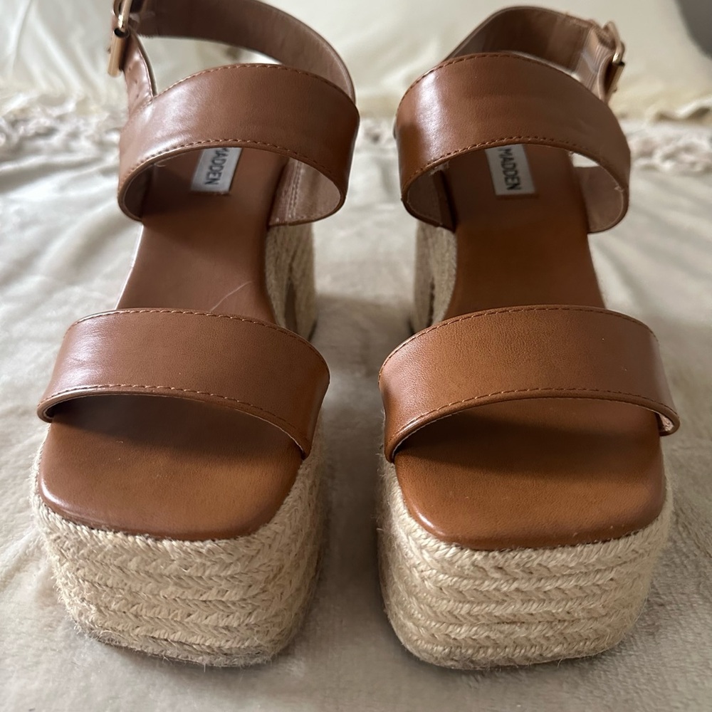 Steve Madden Tan Wedge Sandals